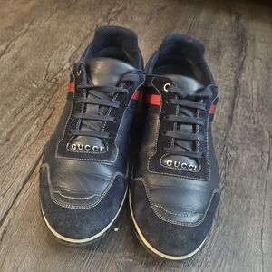 Gucci Men's Dark Blue Sneakers with Red Accents